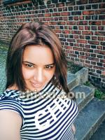 Karyna, 32 Jahre alt mit schwarzen Haaren und BH C - Kategorie: private Nutten und Hobbyhuren aus Hamburg